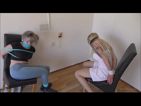❤️ Atkarīga / sasietas un ar aizliktām mutēm / damsel in distress ❤️❌ Krievu porno pie porno lv.mycomicsxxx.ru ❌️